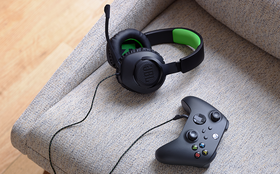 JBL Quantum 100X Console Spela ännu längre med bekvämt memory foam - Image