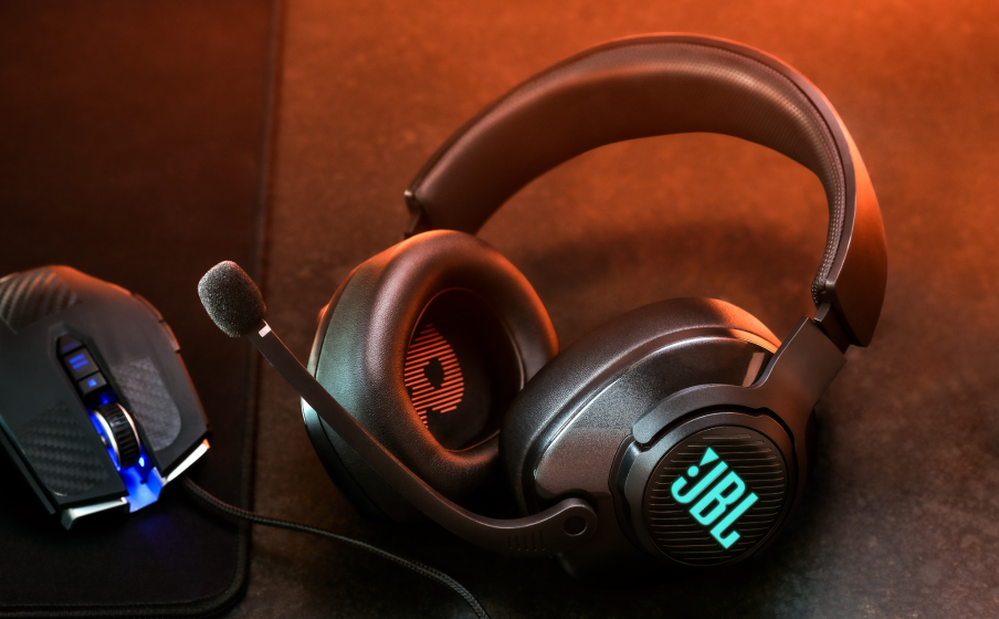 JBL Quantum 400 JBL QuantumSOUND Signature ger dig en klar ljudfördel - Image