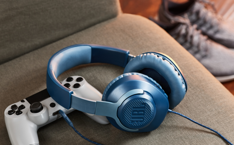 JBL Quantum 100 Spela ännu längre med bekvämt memory foam - Image