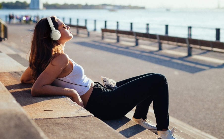 JBL Tune 660NC Upp till 44 timmars batteritid med ANC på - Image
