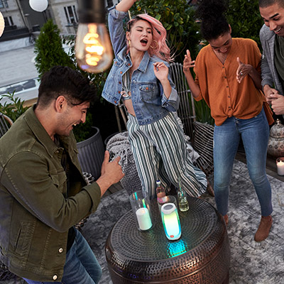 thumbnail JBL Compare portable speakers