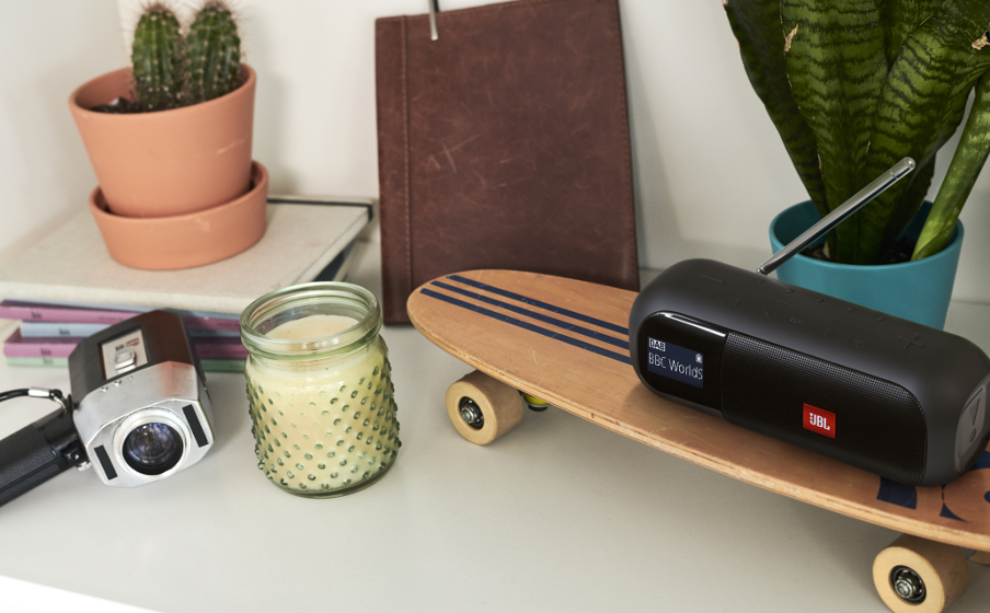 JBL Tuner 2 | Bärbar DABDAB+FM radio med Bluetooth Mitt skrivbord (update 2402) Galleri